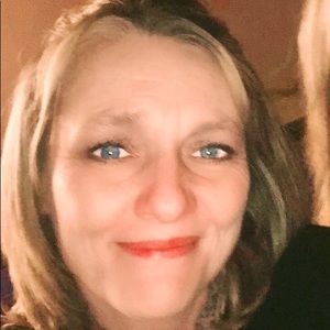 Meet your Posher, Sherry